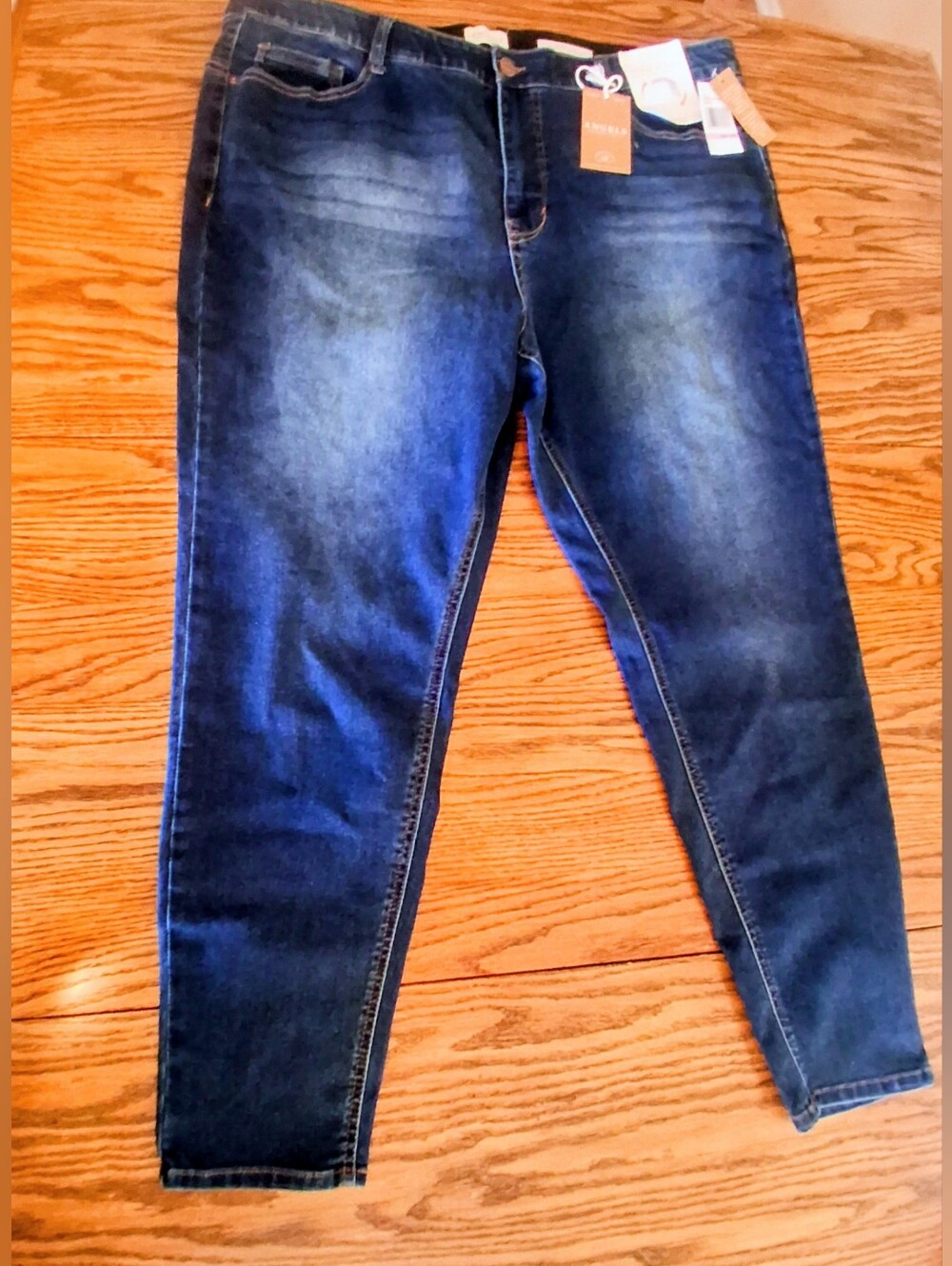 NWT Womens Plus Jeans By ANGELS, Sz 22W